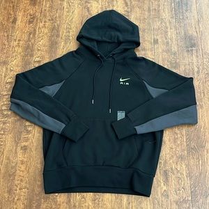 Nike Multi Sport Hoodie Size M